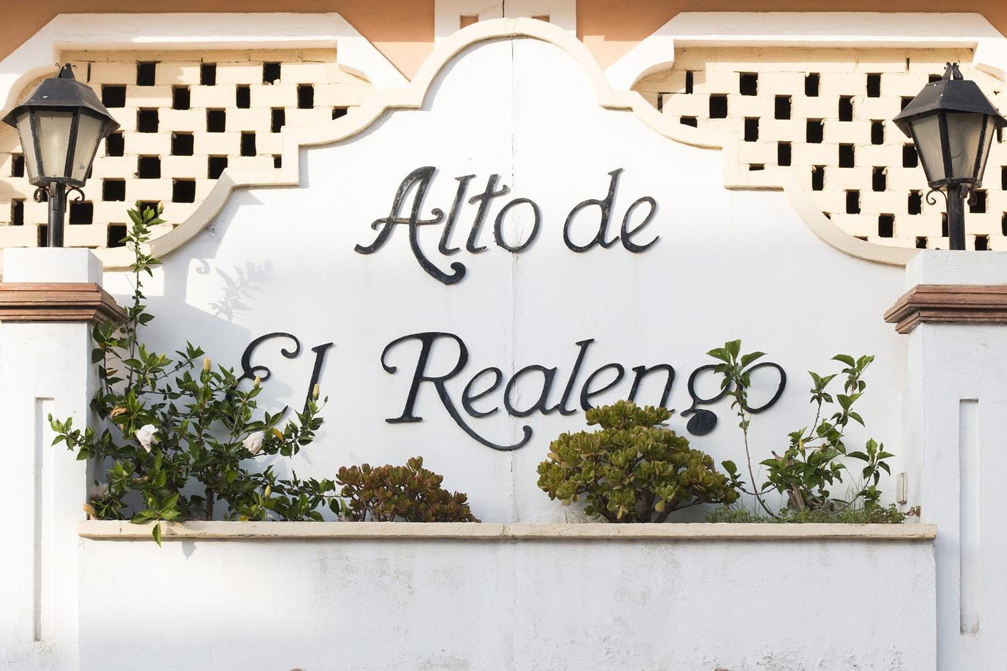 Chezmoihomes Duplex Penthouse With Swimming Pool La Herradura  Exterior foto